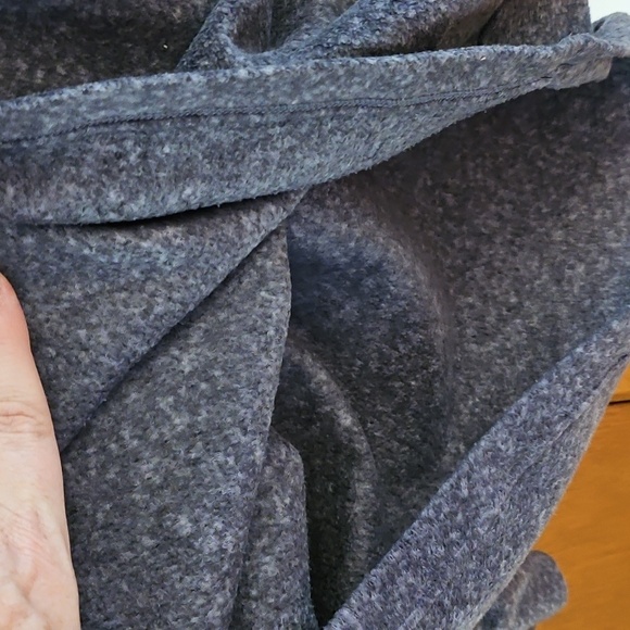 Climate Right Fuzzy Brushed Fleece Long-sleeved Shirt Layer - Picture 7 of 9